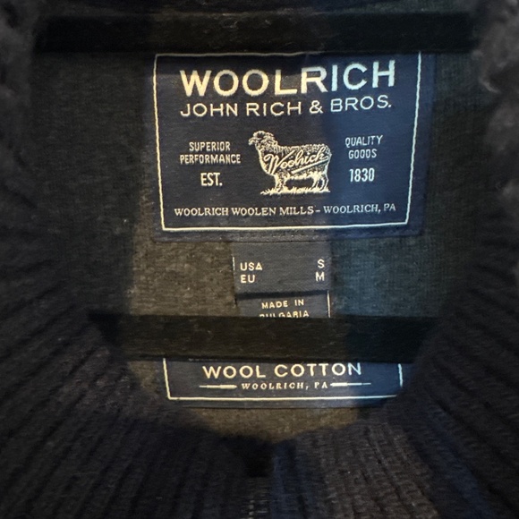 Woolrich Hoodie - Picture 2 of 2